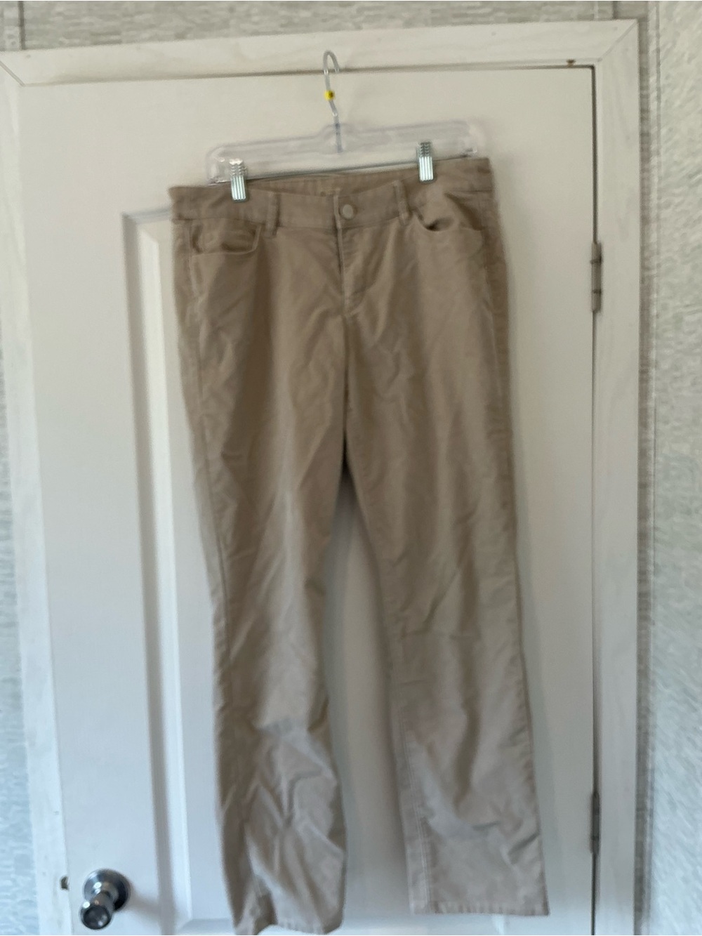 LOFT Tan Straight-Leg corduroy Jeans 10/30 Euc